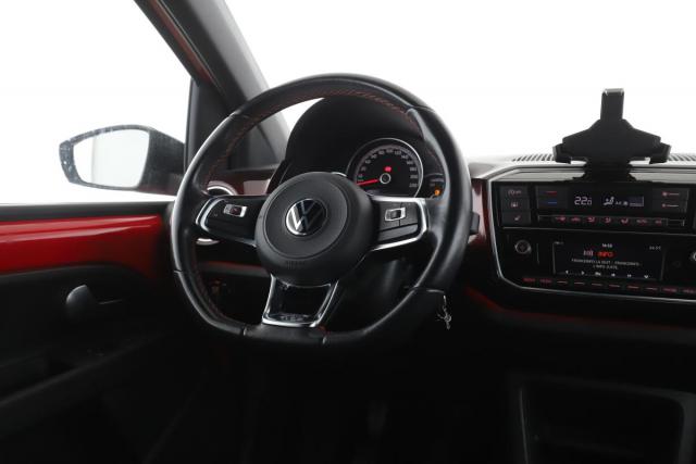 Volkswagen Up! image 2