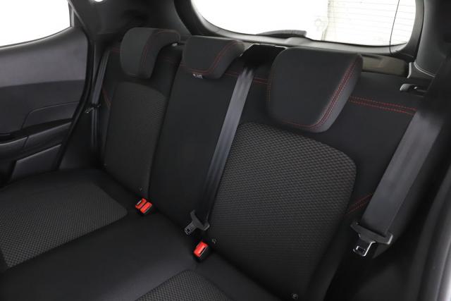 Ford Fiesta image 2