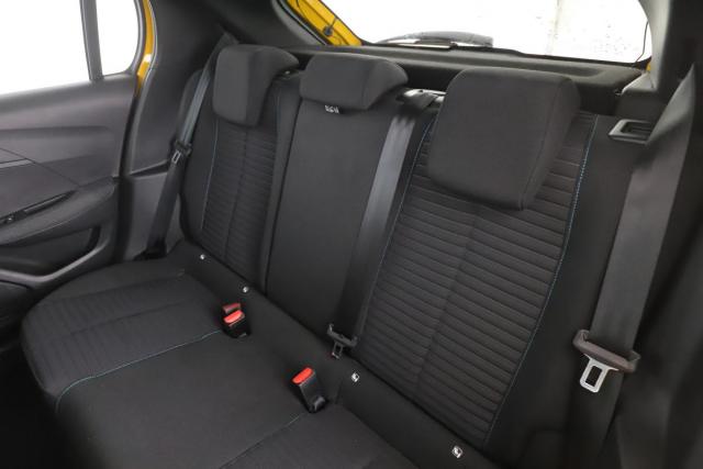 Peugeot 208 image 3