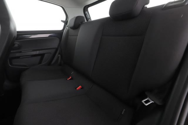 Volkswagen Up! image 3