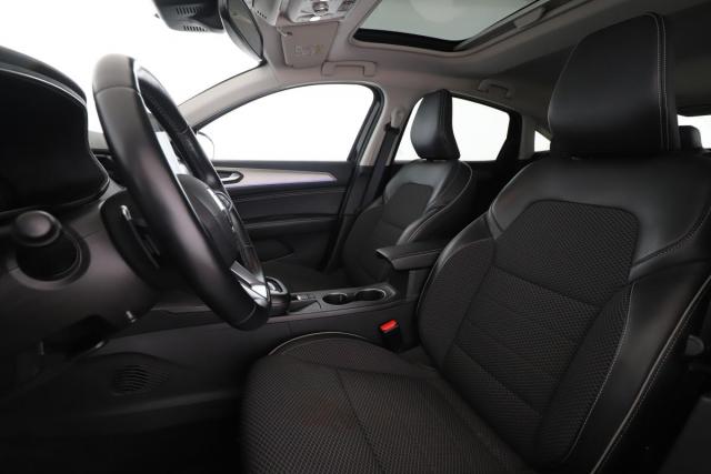 Renault Arkana image 8