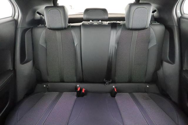 Peugeot 2008 image 7