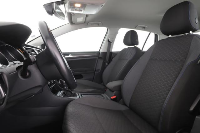 Volkswagen Golf image 1