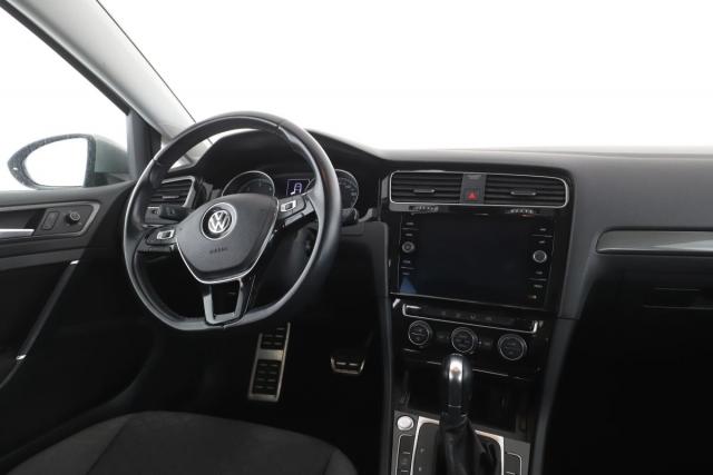 Volkswagen Golf image 2