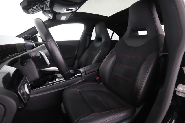 Mercedes Benz Cla image 3