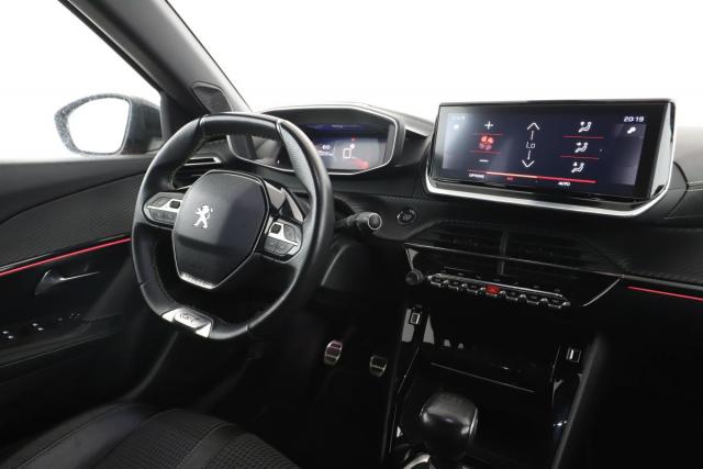 Peugeot 2008 image 4