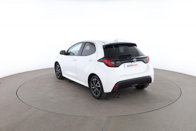 Toyota Yaris image 2