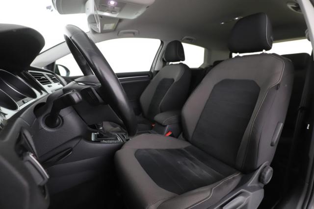 Volkswagen Golf image 2