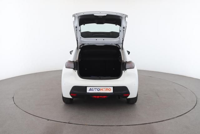Peugeot 208 image 6
