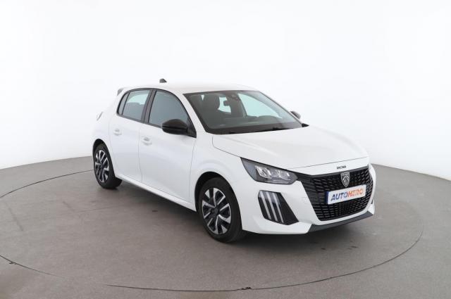 Peugeot 208 image 1