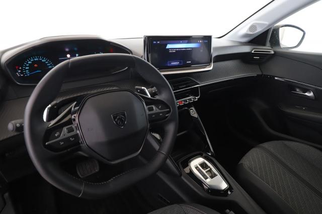 Peugeot 208 image 3