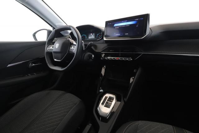 Peugeot 208 image 9