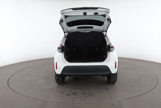 Toyota Yaris Cross image 2