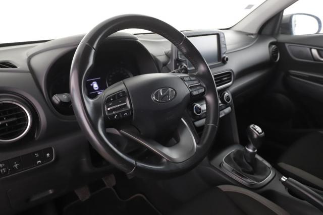 Hyundai Kona image 1