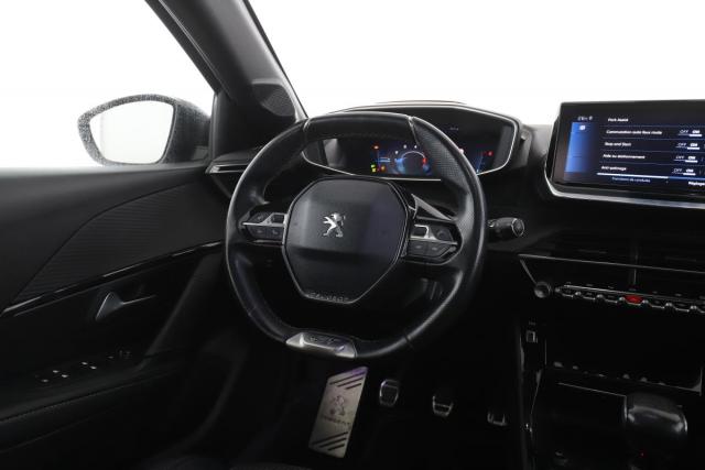 Peugeot 208 image 1