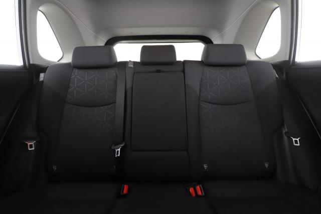 Toyota Rav4 image 2