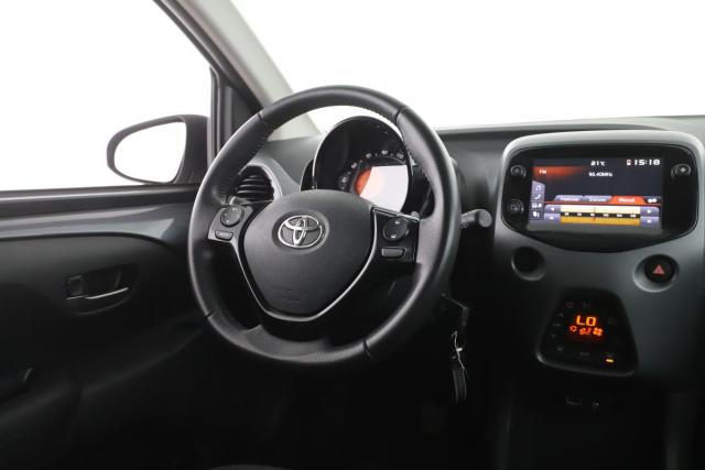 Toyota Aygo image 8