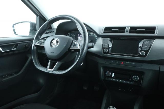 Skoda Fabia image 2