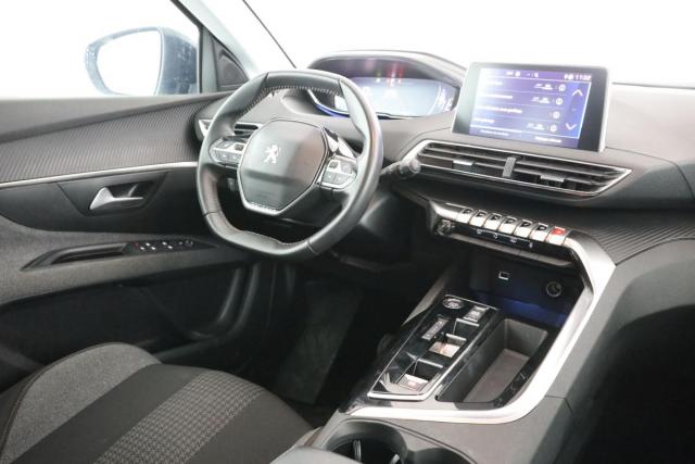 Peugeot 5008 image 5