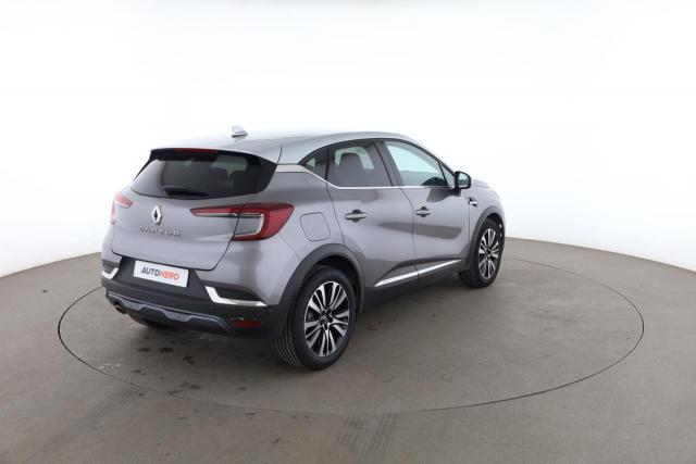 Renault Captur image 8