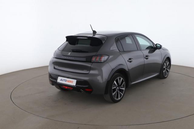 Peugeot 208 image 5