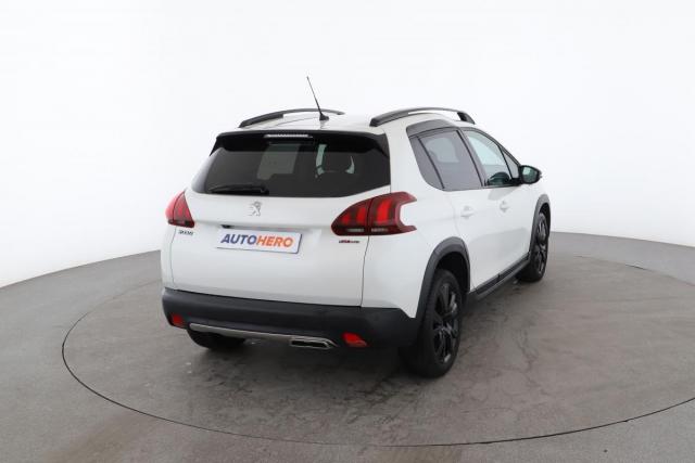 Peugeot 2008 image 4