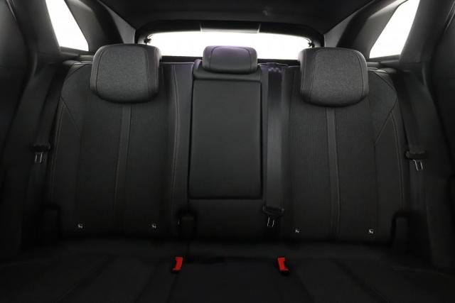 Peugeot 3008 image 8