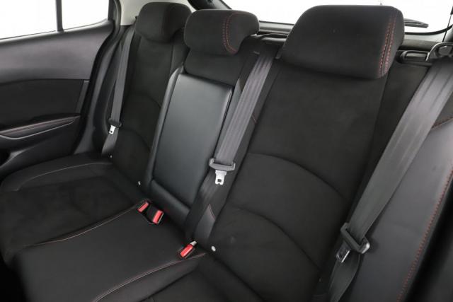 Mazda 3 image 4