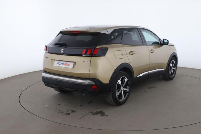 Peugeot 3008 image 2