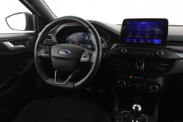Ford Focus image 9