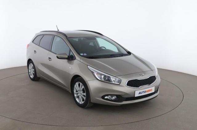 Kia Cee'D_sw image 5