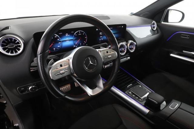 Mercedes Benz Gla image 2