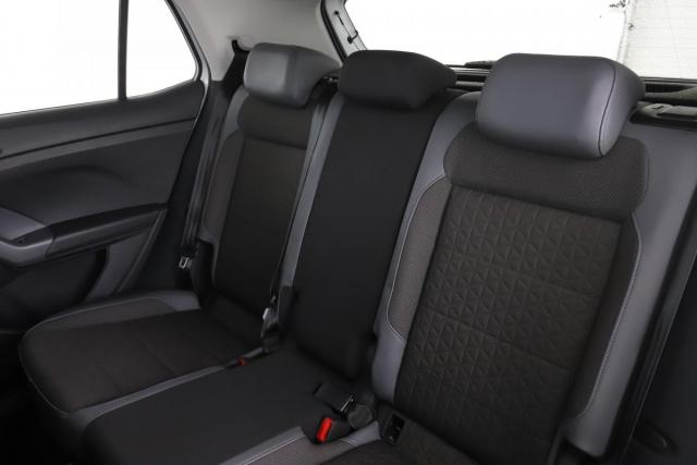 Volkswagen T-Cross image 2