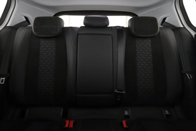 Peugeot 308 image 9