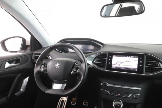 Peugeot 308 image 6
