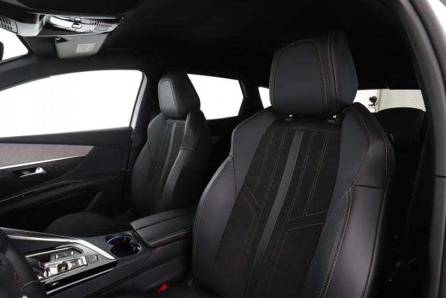 Peugeot 3008 image 3