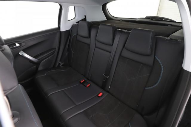 Peugeot 2008 image 4