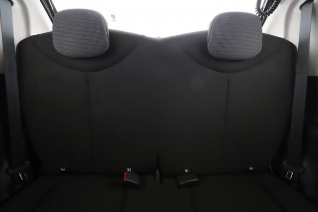 Peugeot 108 image 9