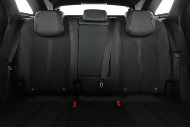 Peugeot 3008 image 9