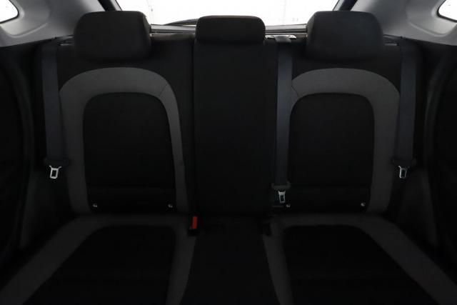Hyundai Kona image 7