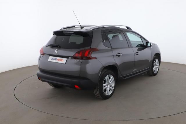 Peugeot 2008 image 9