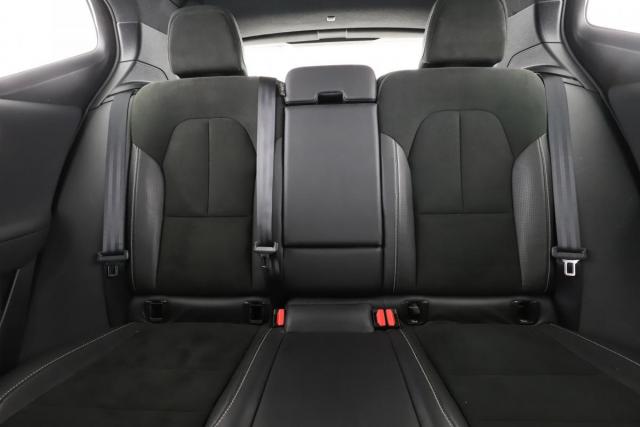 Volvo Xc40 image 3