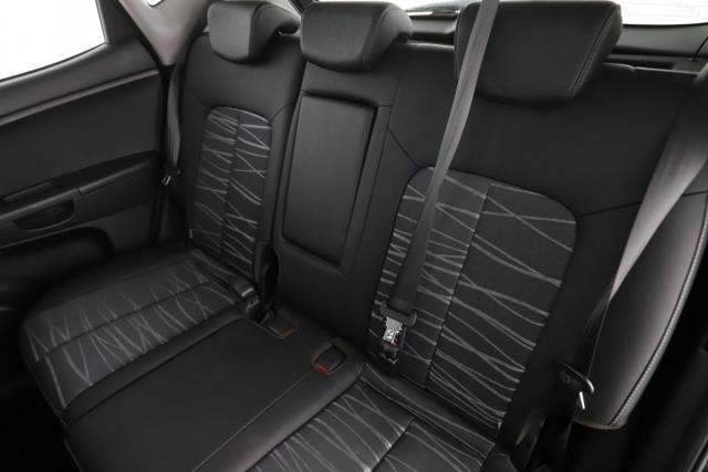 Kia Venga image 1