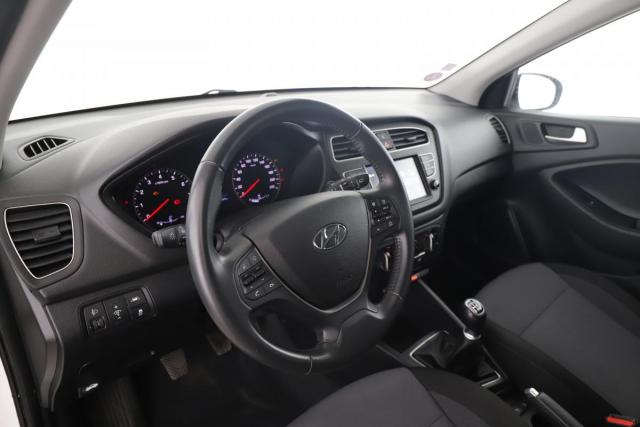 Hyundai I20 image 4