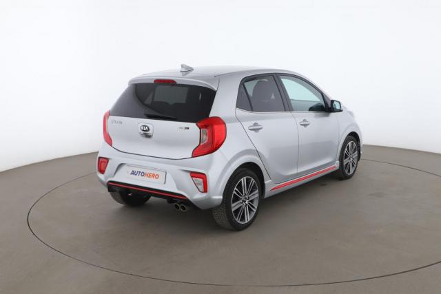 Kia Picanto image 2