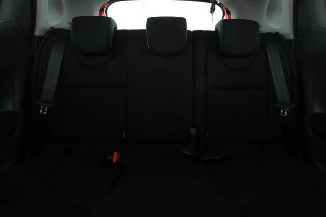 Renault Clio image 9