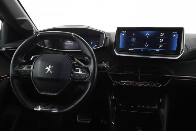 Peugeot 208 image 6
