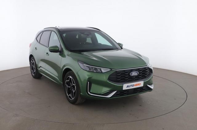 Ford Kuga image 3