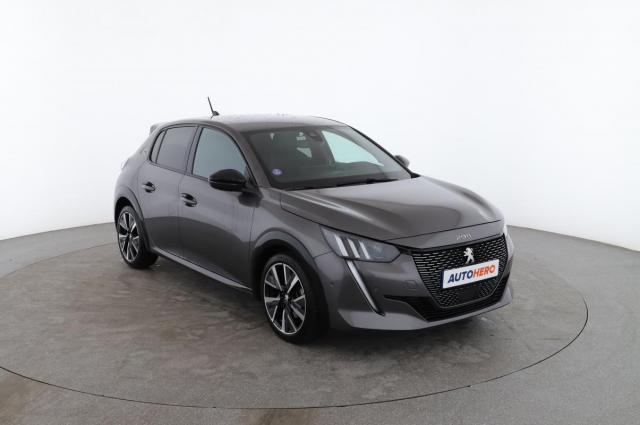Peugeot 208 image 2