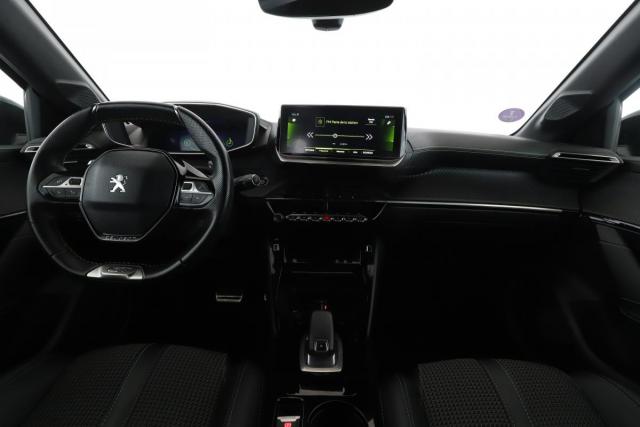 Peugeot 208 image 8